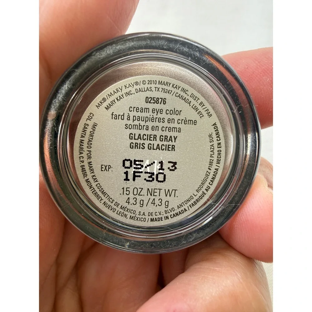 Mary Kay Cream Eye Color Glacier Gray 0.15 oz Shimmer Metallic Eyeshadow Pot
